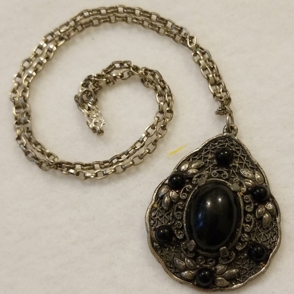 Silver Color Filigree Teardrop Costume Necklace - Picture 8 of 8